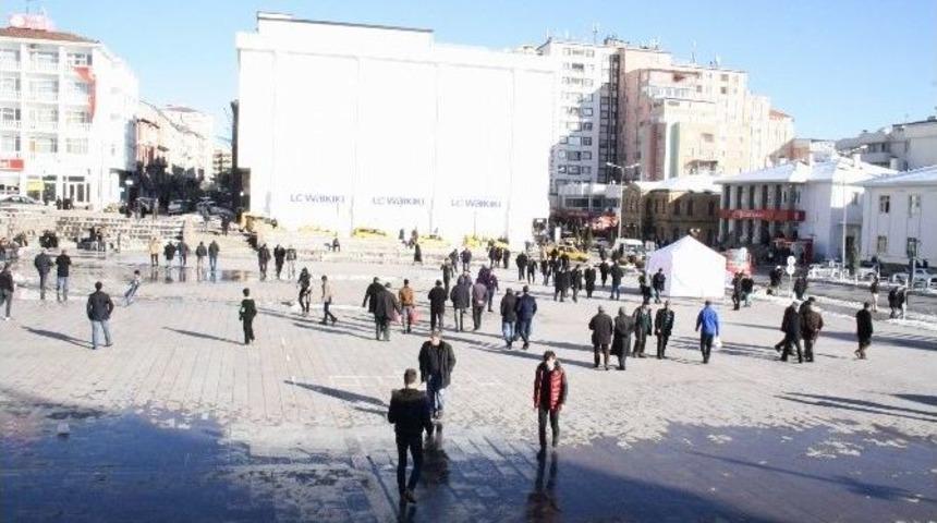 Yozgat&rsquo;ta Kış G&uuml;neşi, Vatandaşı Sokağa D&ouml;kt&uuml;