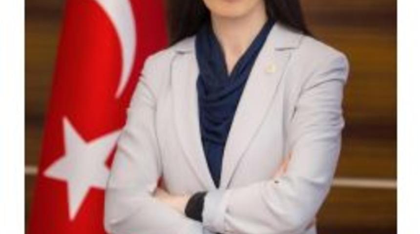 Ak Partili Karaaslan: Ter&ouml;re Boyun Eğmeyeceğiz