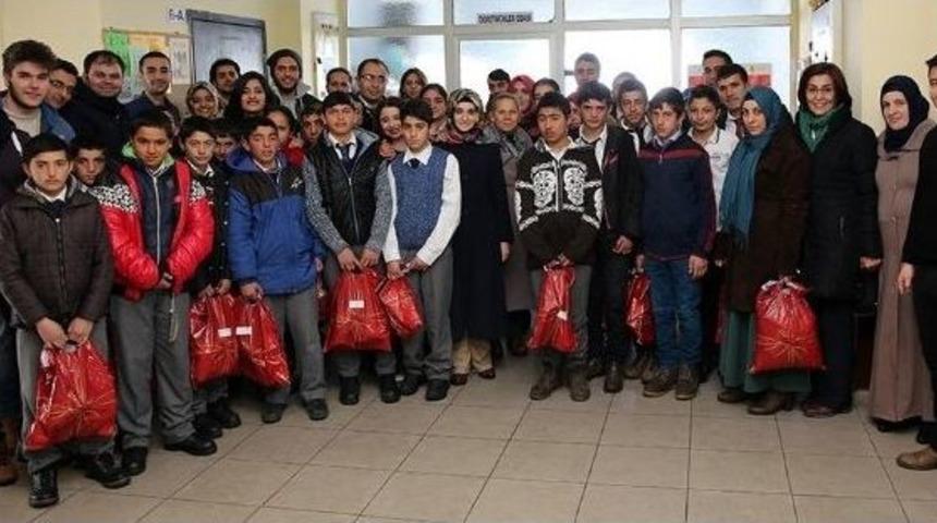 &Ouml;ğrenci Kul&uuml;plerinden Kardeş Okul Projesi