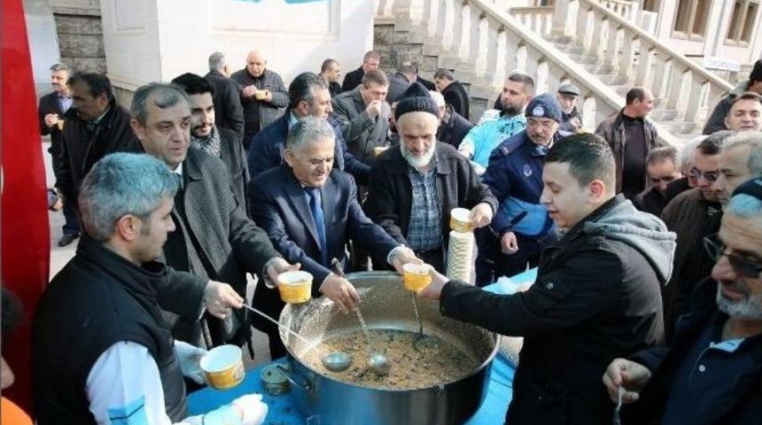 Başkan B&uuml;y&uuml;kkılı&ccedil; K&ouml;şk Mahallesi&rsquo;nde