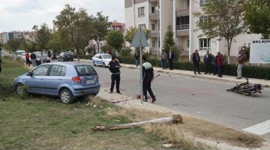 'kardeşimi &Ouml;ld&uuml;rd&uuml;n' Diyerek Lise M&uuml;d&uuml;r&uuml;n&uuml; Tartakladı