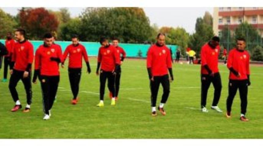 Kayserispor&rsquo;da İkinci Yarının İlk Haftasında 4 Oyuncu Forma Giyemeyecek