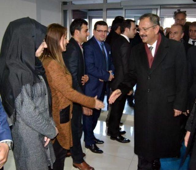 Bakan &Ouml;zhaseki: Deaş ı Sakallarına Bakıp Da M&uuml;sl&uuml;man Sanmayın (2) 2