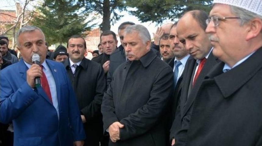 1 Yılda Yapımı Tamamlanan Cami İbadete A&ccedil;ıldı