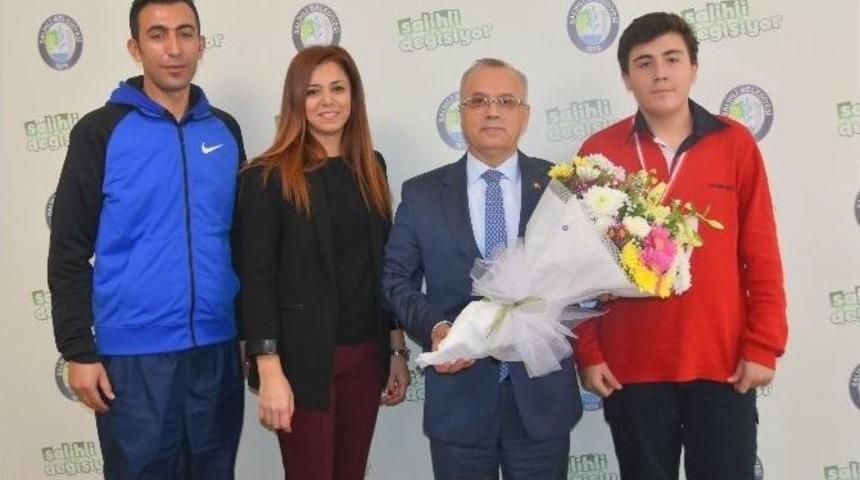 Şampiyonluk Sevincini Başkan Kayda İle Paylaştılar