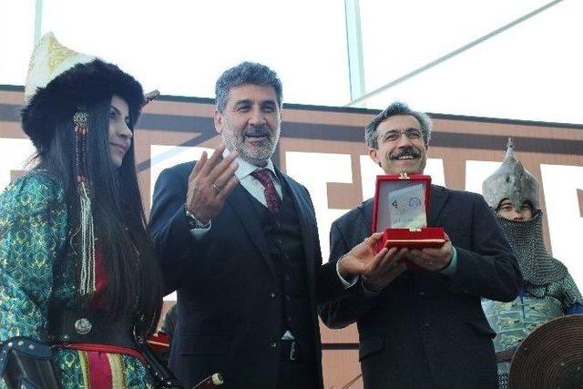 2017’nin İlk Kitap Fuarı Açıldı 3