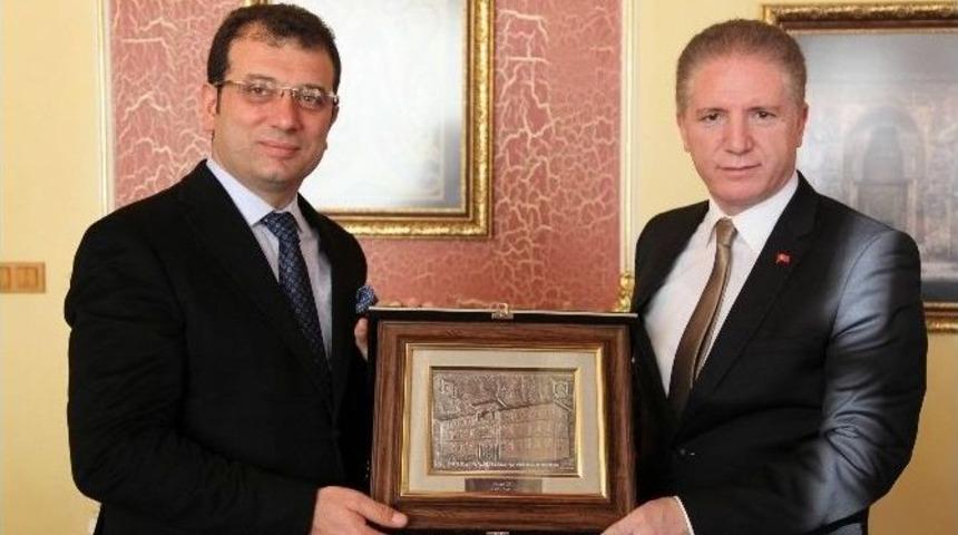 Beylikd&uuml;z&uuml; Belediye Başkanı İmamoğlu Sivas&rsquo;ta