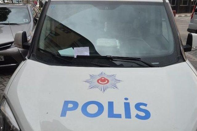 &Uuml;niversiteli &Ouml;ğrencilerinden Polise Anlamlı Not 1