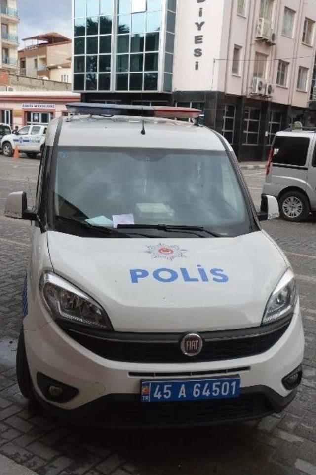 &Uuml;niversiteli &Ouml;ğrencilerinden Polise Anlamlı Not 2
