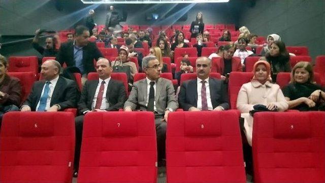 ’aşık’ Filminin Sivas’ta Özel Gösterimi Yapıldı