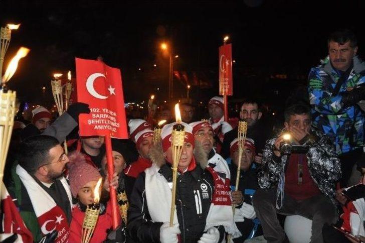 Sarıkamış Şehitlerine Meşalelerle Yürüdüler G2