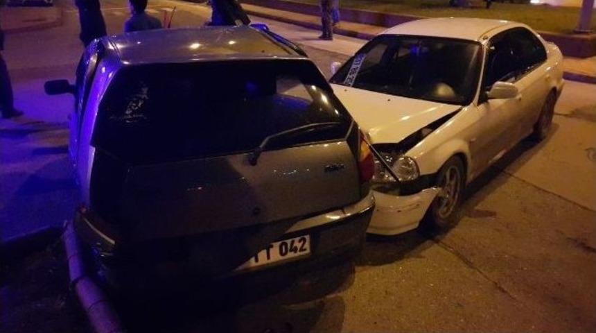 Kdz. Ereğli&rsquo;de Trafik Kazası: 2 Yaralı