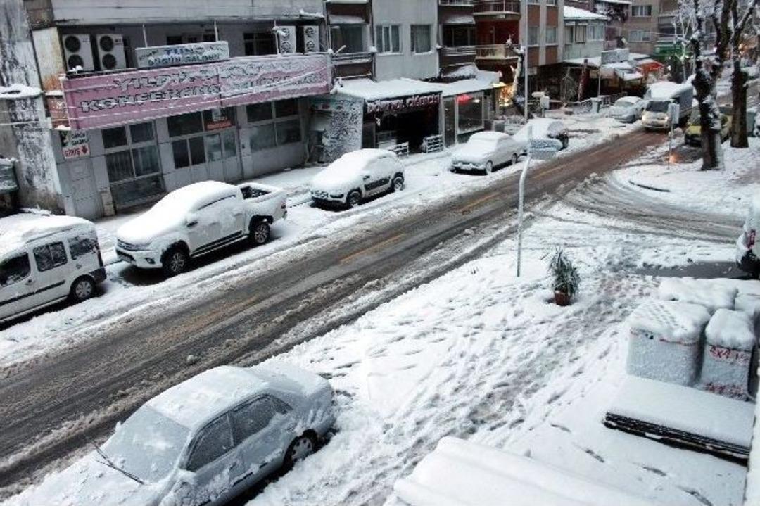 Yalova&rsquo;da Kar Esareti