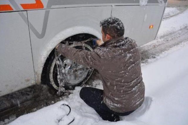 Bursa da Kar Yağışı Etkili Oluyor (2) 2
