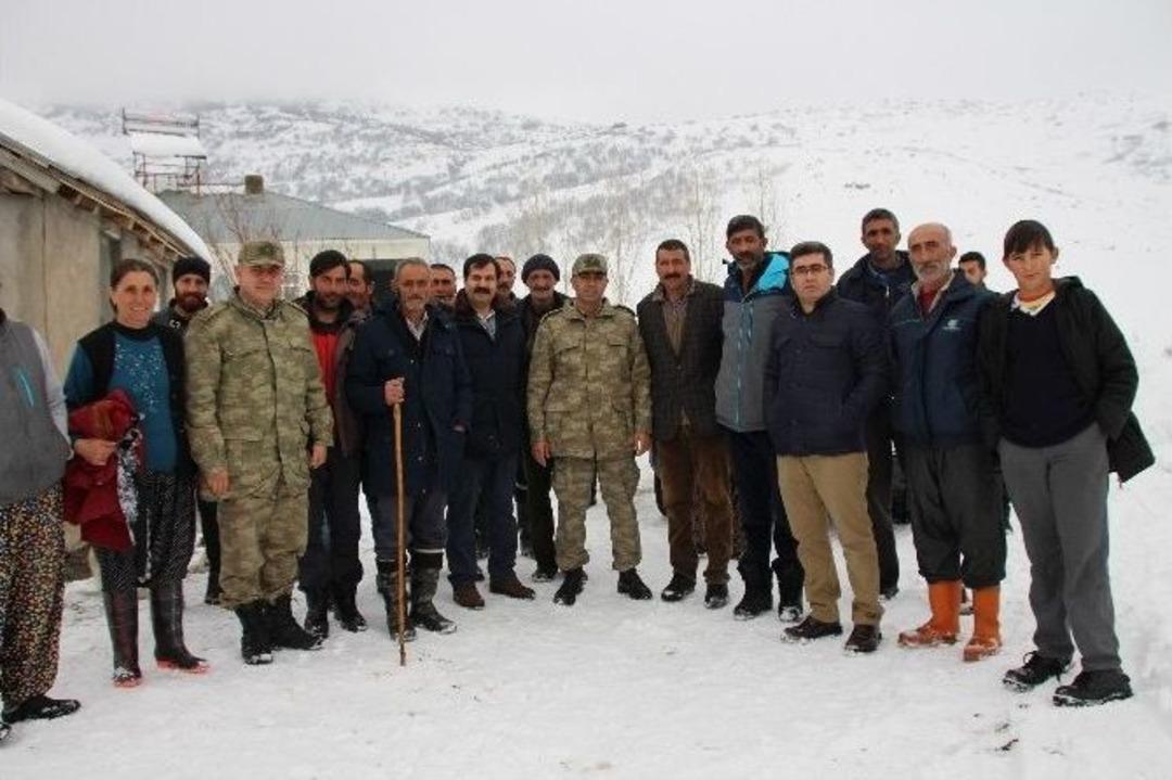 Varto Kaymakamı &Ccedil;etin&rsquo;den K&ouml;y Ziyaretleri