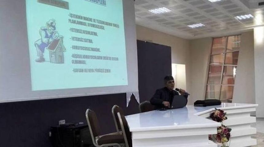 Temizlik İş&ccedil;ilerine İş G&uuml;venliği Ve Yangın Eğitimi