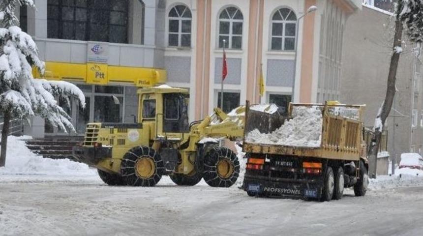 S&ouml;ğ&uuml;t&rsquo;te Kar Mesaisi