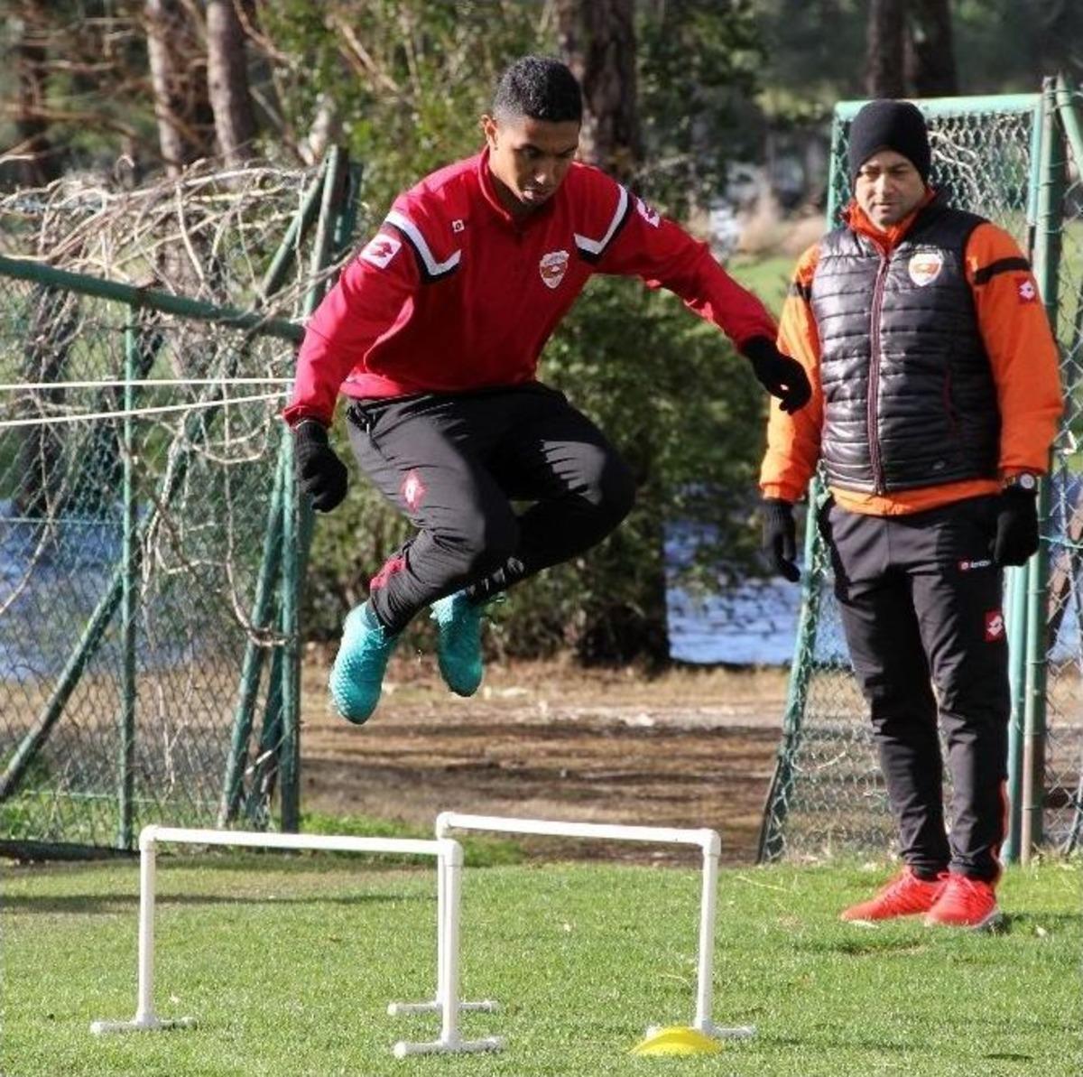 Adanaspor, Belek&rsquo;te Sıkı &Ccedil;alışıyor