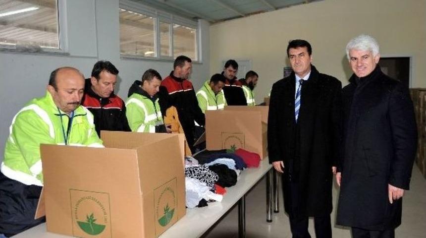 80 Ton Giysi &Ccedil;&ouml;p Olmaktan Kurtarıldı