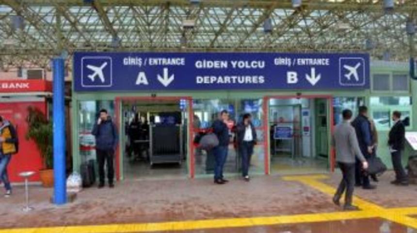 Adana'dan İstanbul U&ccedil;uşları Iptal