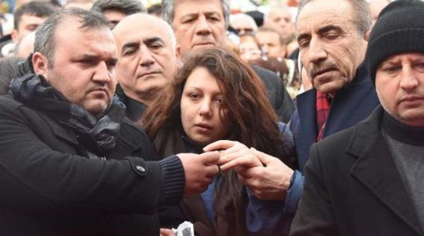 Şehit M&uuml;başir G&ouml;zyaşlarıyla Uğurlandı