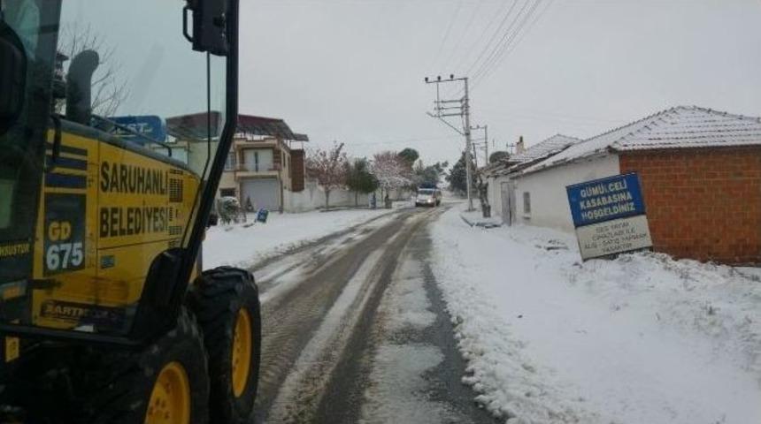 Saruhanlı&rsquo;da Kapanan Yollar Ulaşıma A&ccedil;ılıyor