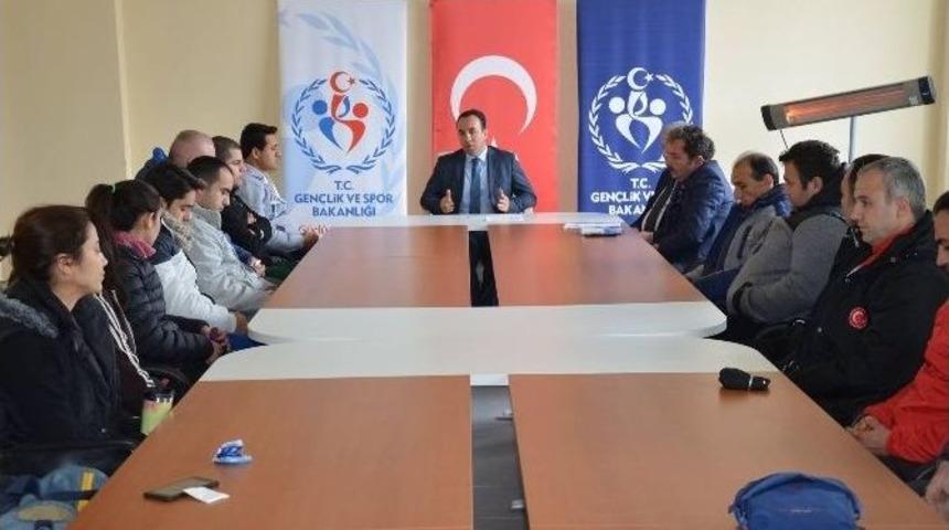 Bilecik&rsquo;te Antren&ouml;r Değerlendirme Toplantısı