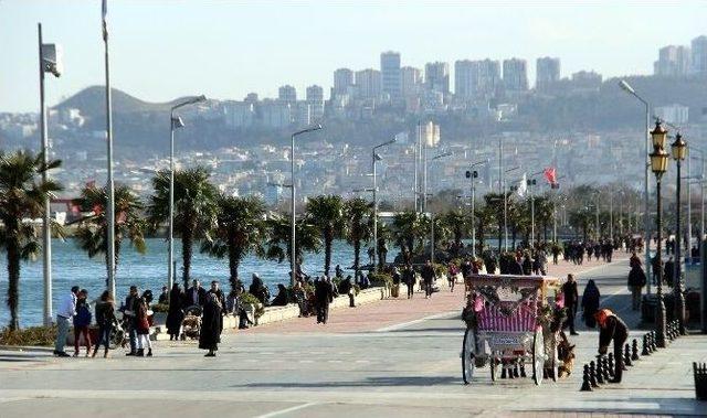 Batıda Kara Kış, Samsun’da Yazdan Kalma Gün