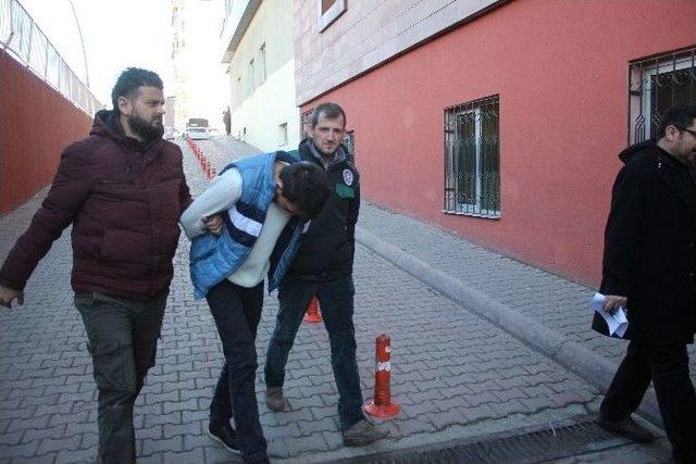 Uyuşturucu Operasyonunda Gözaltına Alınan 5 Kişi Adliyeye Sevk Edildi