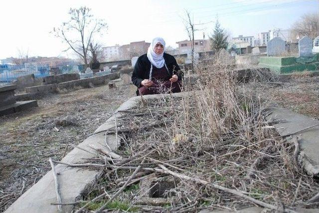 (özel Haber) 10 Yaşında 35 Yaşındaki Biriyle Evlendi, 18 Yaşında Dul Kaldı