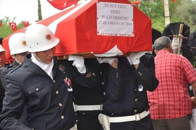 Gaziantep Şehidi Yusuf Erin’in Bebeği Dünyaya Geldi