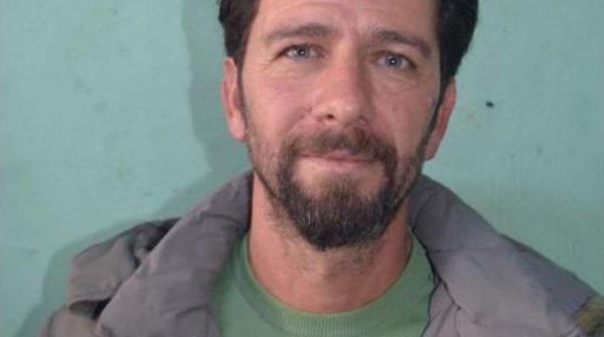 Belediye Iş&ccedil;isi Kar &Ccedil;alışması Yaparken 6 Altın Bilezik Buldu