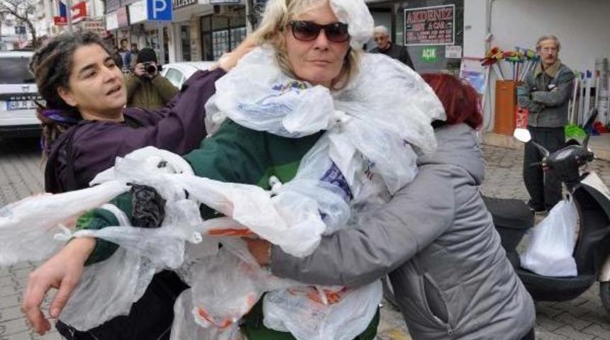 Dat&ccedil;a'da 'yetti Gari Plastik Poşet' Y&uuml;r&uuml;y&uuml;ş&uuml;