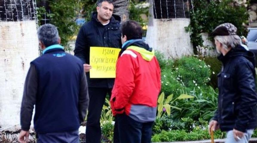 İşe Iade Eylemi Yapan &Ouml;ğretmen 3'&uuml;nc&uuml; G&uuml;nde De G&ouml;zaltına Alındı