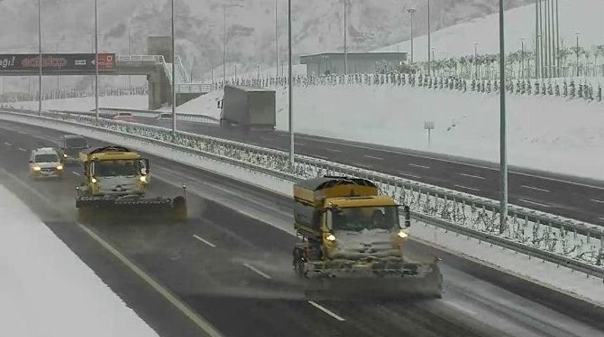 Osmangazi K&ouml;pr&uuml;s&uuml;&rsquo;nde Ulaşım Kesintisiz S&uuml;r&uuml;yor