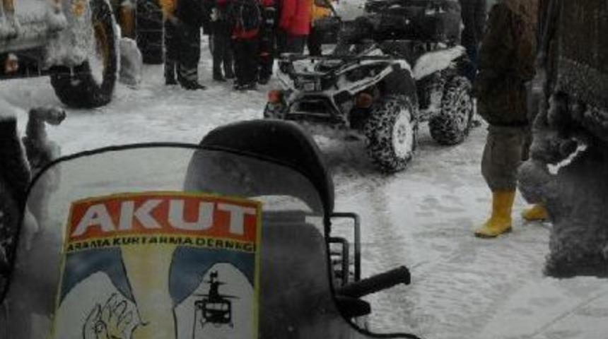 Bursa'da Kar Yağışı Etkili Oluyor (7)