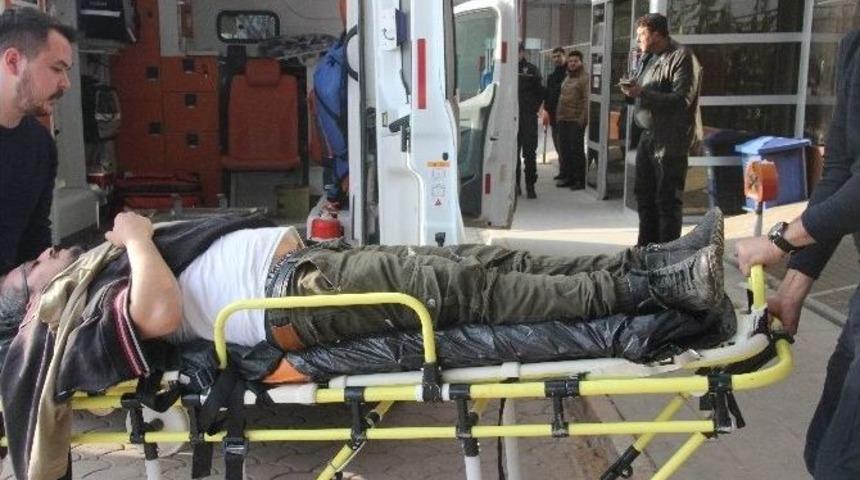 Suriye&rsquo;deki &Ccedil;atışmalarda Yaralanan 15 Suriyeli Kilis&rsquo;e Getirildi