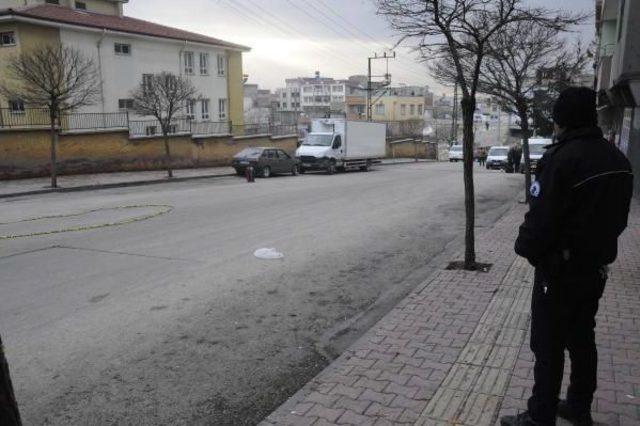 Gaziantep'te Şüpheli Valizden Elbise Çıktı