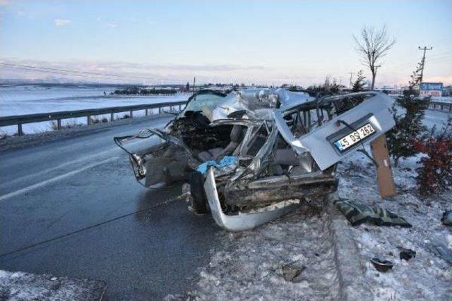 Kamyonla Çarpışan Otomobilin Sürücüsü Öldü