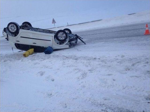 Sivas’ta Trafik Kazası: 1 Yaralı