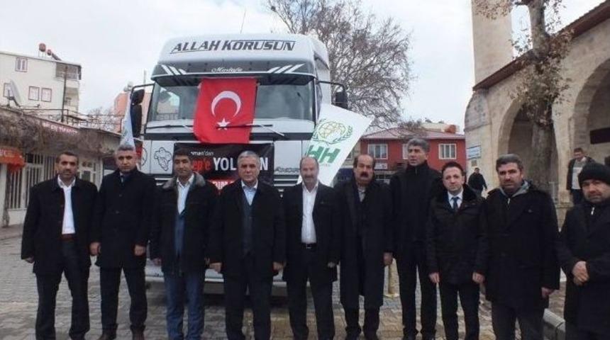 Tut İl&ccedil;esinden Yardım Tırı Yola &Ccedil;ıktı