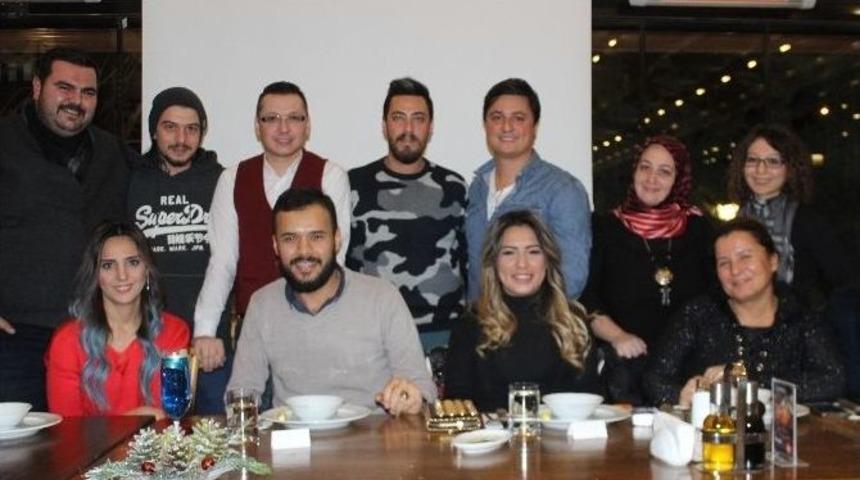 Denizlili Firmalar Down Sendromlu Kızların Gelinlik Hayali İçin Defile Düzenleyecek