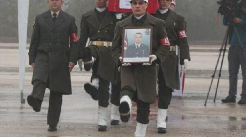 Fırat Kalkanı'nın Şehidi I&ccedil;in Gaziantep'te T&ouml;ren