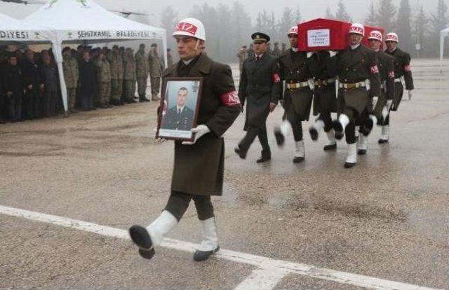 Fırat Kalkanı'nın Şehidi Için Gaziantep'te Tören