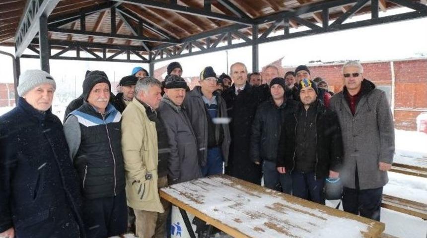 Bursa B&uuml;y&uuml;kşehirden Kış Aylarında Evsizlere Sıcak Yuva