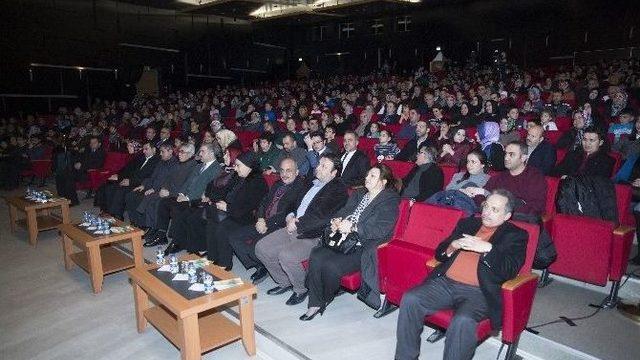 Vakt-i Vefa Gecesi’nde Şehitler Anıldı