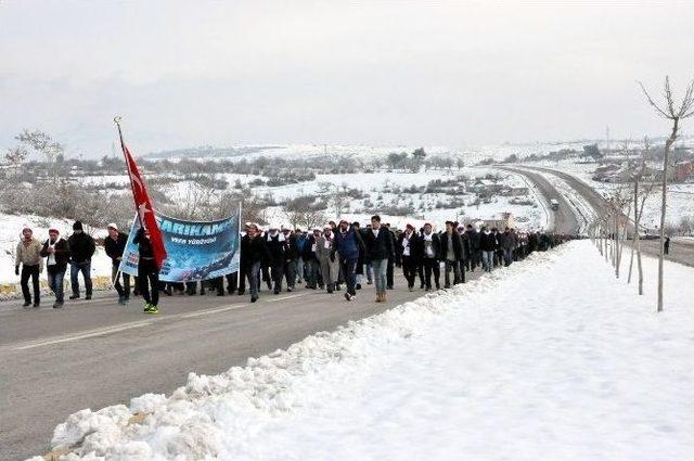 Uşak’ta Sarıkamış Şehitlerini Anma Yürüyüşü Yapıldı