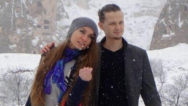 Peribacaları Beyaza B&uuml;r&uuml;nd&uuml; 3