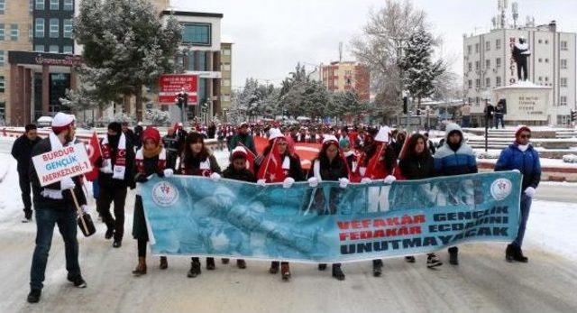 Burdur da Sarıkamış Şehitleri I&ccedil;in Y&uuml;r&uuml;y&uuml;ş 2