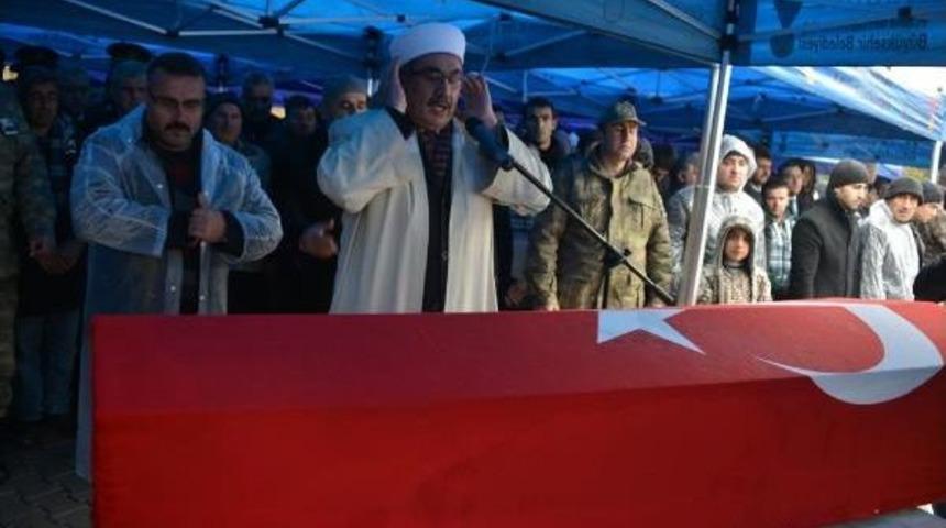 Fırat Kalkanı Şehidi A&ccedil;ıkg&ouml;z, Kahramanmaraş'ta Toprağa Verildi